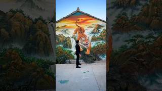 गलती से दीवार खराब कर दी… लेकिन जो बनाया, सब देखकर हैरान रह गए! 😱🎨~#shorts