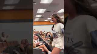 Učitel odhalil výsledky zkoušky pomocí hudby!