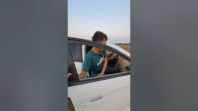 Maşınnan iy gəlir😂 abunə olaq