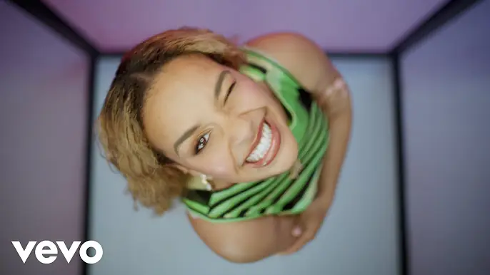 Jorja Smith - With You