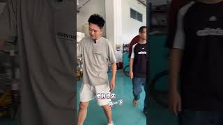 公司发展的好，需要保护好老员工。