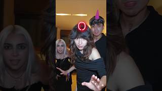 Jugando busca el objeto | • Liza Baez •