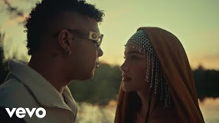 Boza, Greeicy - todavíA (Official Video)