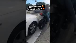 MUJER CHOCA a chika BIKER #accidente #humor #motos #automobile