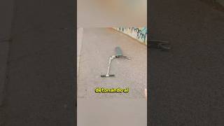 De patinetas salvajes a tribus secretas: ¡el hombre del polvo azul! 🤯🛹🍦