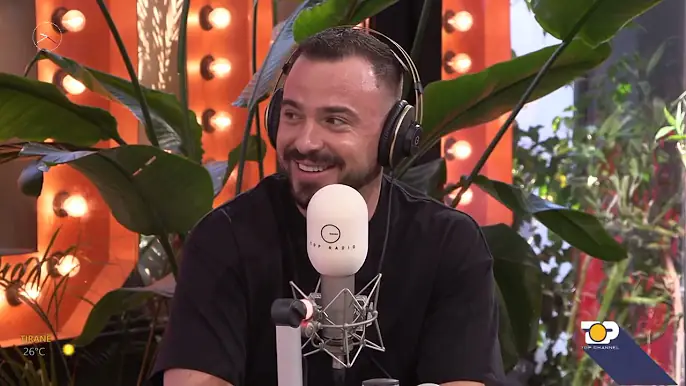 Loredana Brati dhe Don Xhoni vulosin lidhjen? Xheneta dy fjalë për Egli Takon…