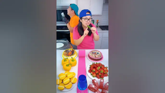 ওগো মা 😭 #sorts #ytshort #sort #নবীজী #নবিজীর #নবীজির #নবীজির_গজল #islamic #chanal #yt #ym #cartoon