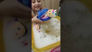 🎠🎠 Unicorn Bebeği de 🐳 Balina  Yakaladı  #unicorn #doll #pool #funny #crybaby  #baby #viral #comedy 