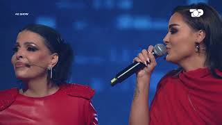 Ekskluzive: Xhensila Myrtezaj ndan skenën për herë të parë me nënën, përlotet këngëtarja- “AG SHOW”