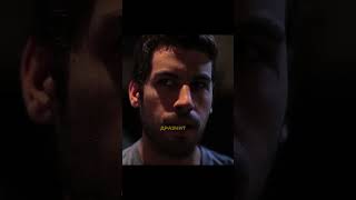 Он оказывается в пустыне каждый раз когда пьёт воду😳