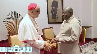 Le Chef de l’État reçoit en audience, au Palais de Kiriri, Son Eminence le Cardinal Machael Czerny 