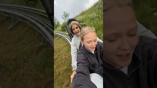 Остановили аттракцион