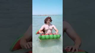 لما تتوه من اهلك على البحر