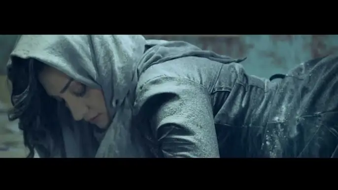 Hripsime Hakobyan - Tarorinak / Տարօրինակ (Official Music Video)