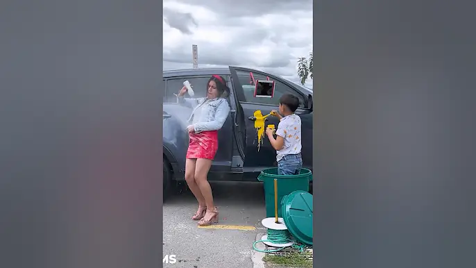 Que estarán tramando papá e hijo?