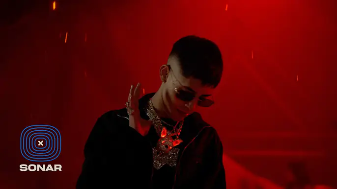 Cris MJ - No Ponga Excusas (Video Oficial)