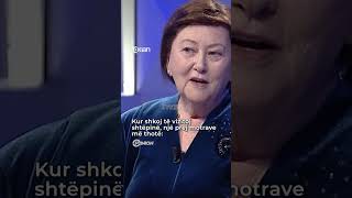 Rrëfimi i rrallë i Liri Berishës: Nënë Tereza udhëtonte me pasaportë shqiptare dhe falej shqip