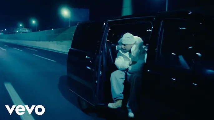 Young Cister, Kreamly - QLOO* (Video Oficial)