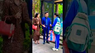 La chica que buscaba a su papá