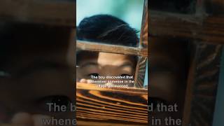 소년은 모든 신부가 마을의 수장인 아버지와 단둘이 조상의 사당에 들어가야 한다는 것을 알게 되었습니다.