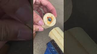 각도 그라인더를 사용하여 나무에 구멍을 가공하는 아이디어. #woodworking #short