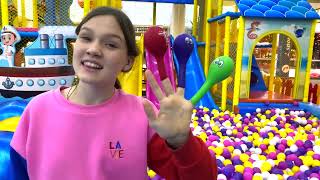 أغنية عائلة الاصبع - Alex and Nastya اغاني اطفال