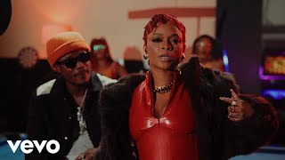 Lila Iké - Romantic ft. Masicka (Official Video)