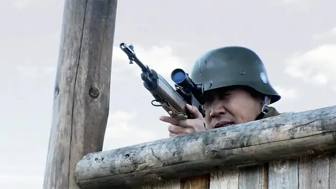 高手偷襲日軍哨崗，架起狙擊槍瞄準大佐，一槍斃命！🔥抗日 MMA | Kung Fu