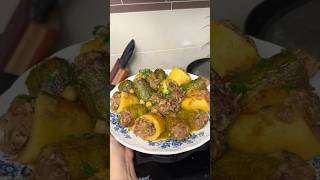 _ضولمة بنتها متتشبعش 🤤 #like #اكسبلور #عشاءلذيذ #food #shorts #shortvideo #وصفات #طبخ