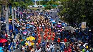 DESFILE DEL COMERCIO FIESTAS AGOSTINAS SAN SALVADOR