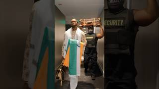 Behind the scenes (Return from India🇮🇳 to USA🇺🇸) Back to India at 10m followers.