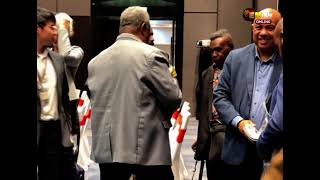 나는 그것을 운송하는 냄새를 맡는다