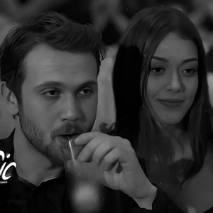 مجنون بيك ياعمري - ياحبي اشكم اشكم