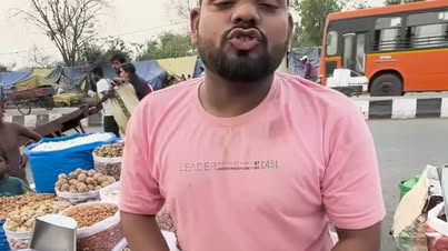 Ab banegi meri body 😂 subha का breakfast jisse apnegi body 😅 #trend #trending #viralreelsal #viraltrend #younickviral #trend