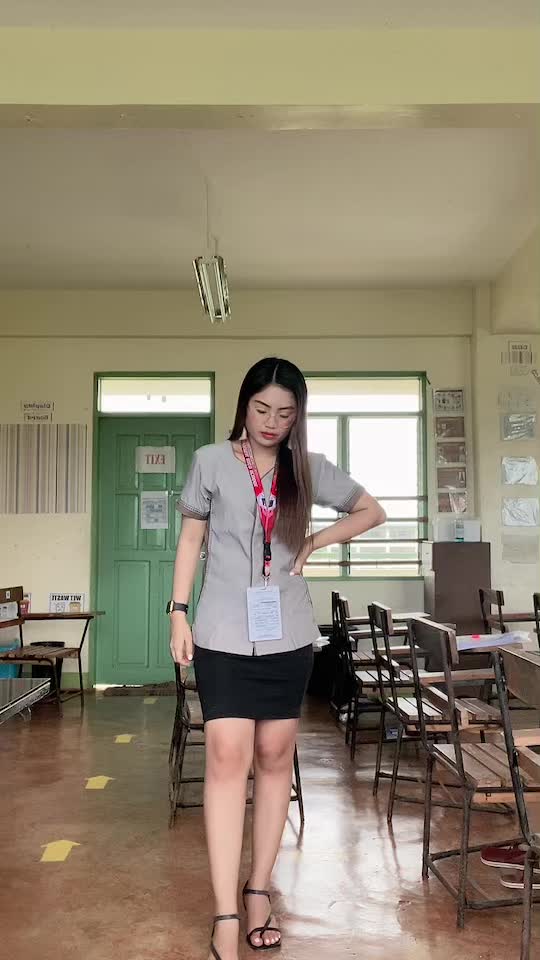 Doing my most viewed tiktok video 💜🙃#teachersoftiktok #teachers