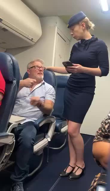 kind gesture Be kind to others #most viewed video on tiktok 61 billion kind gestures in ireland #kind gesture #movement  #be kind emotional #kindness