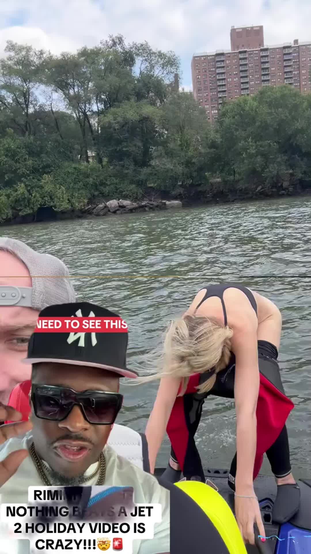 This is the most viral video on TikTok for a reason. You need to see it!!! Nothing beats a jet 2 Holiday🤯🤣 #nothingbeatsajet2holiday #riminibeach #viral #mustsee #jet2holidays