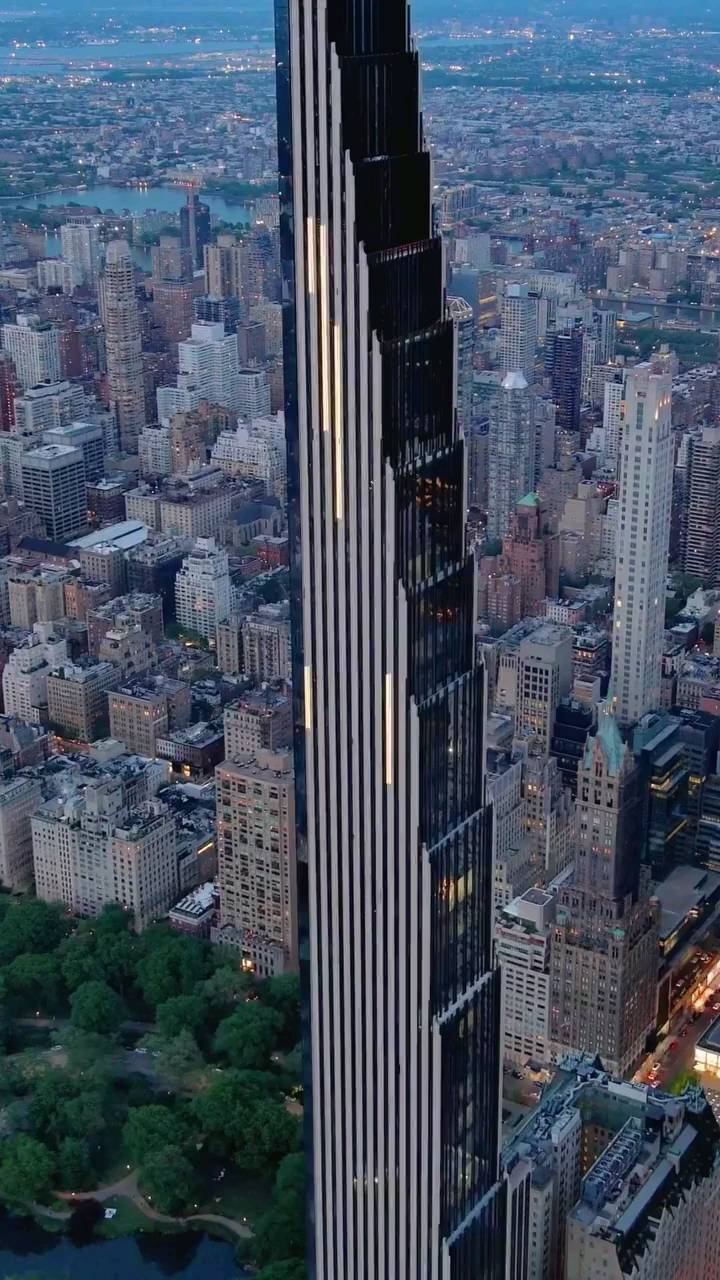 Guess the location 📍 🤔 .
.
.
.
📸 Video : @thedronalist
.
.
.
.
.
.
.
.
.
.
.
.
.
#arkiromantix #architecture #archi #archidaily #architecturephotography #archilovers #architectureporn #archiporn #arquitecturamx #arkitektur #arkitektura #facadedesign #facade #smartcity #greenarchitecture #skyscraper #futuristicarchitecture #bridge #futuristic #ptk_architecture #modernarchitecture #jj_architecture