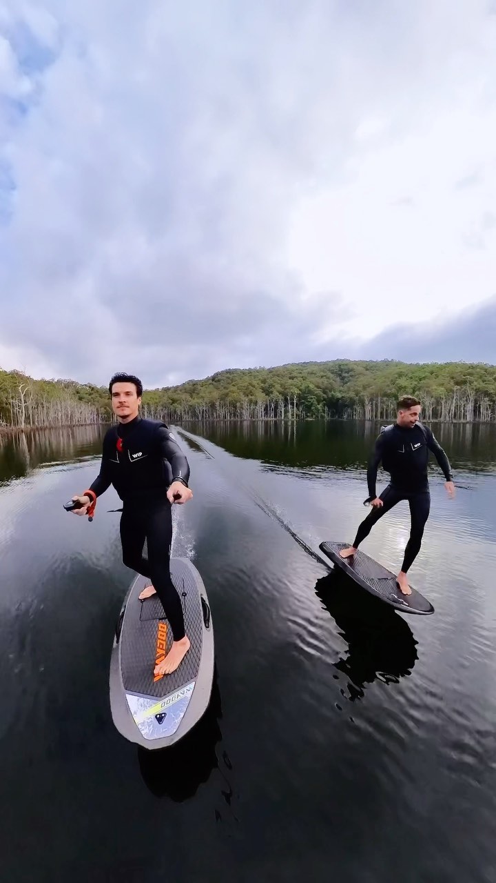 Nothing beats an afternoon eFoil on a glossy lake! 🏄🏼♂️ #efoil #hydrofoil
