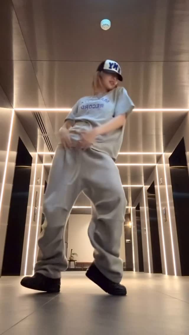 🩶🖤

DC @xeexinxakk