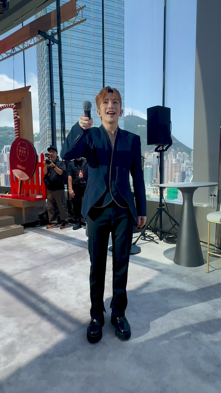 | 20250727 | 超近距離《Hey Hey OK!》
我心入面爆炸咗😭😭😭

《Hi MIRO！見面祭2025》

@ansonlht 
@miro.weallare 
#ansonlo #himiro見面祭2025