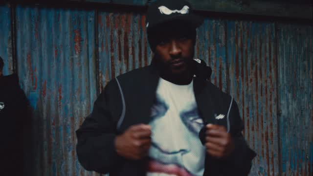 BOYBETTERKNOW x CORTEIZ.
20 YEAR ANNIVERSARY FREESTYLE. 

EXCLUSIVE COLLECTION DROPS THIS WEEK VIA
WWW.CORTEIZ.COM

📹: @BALAATV