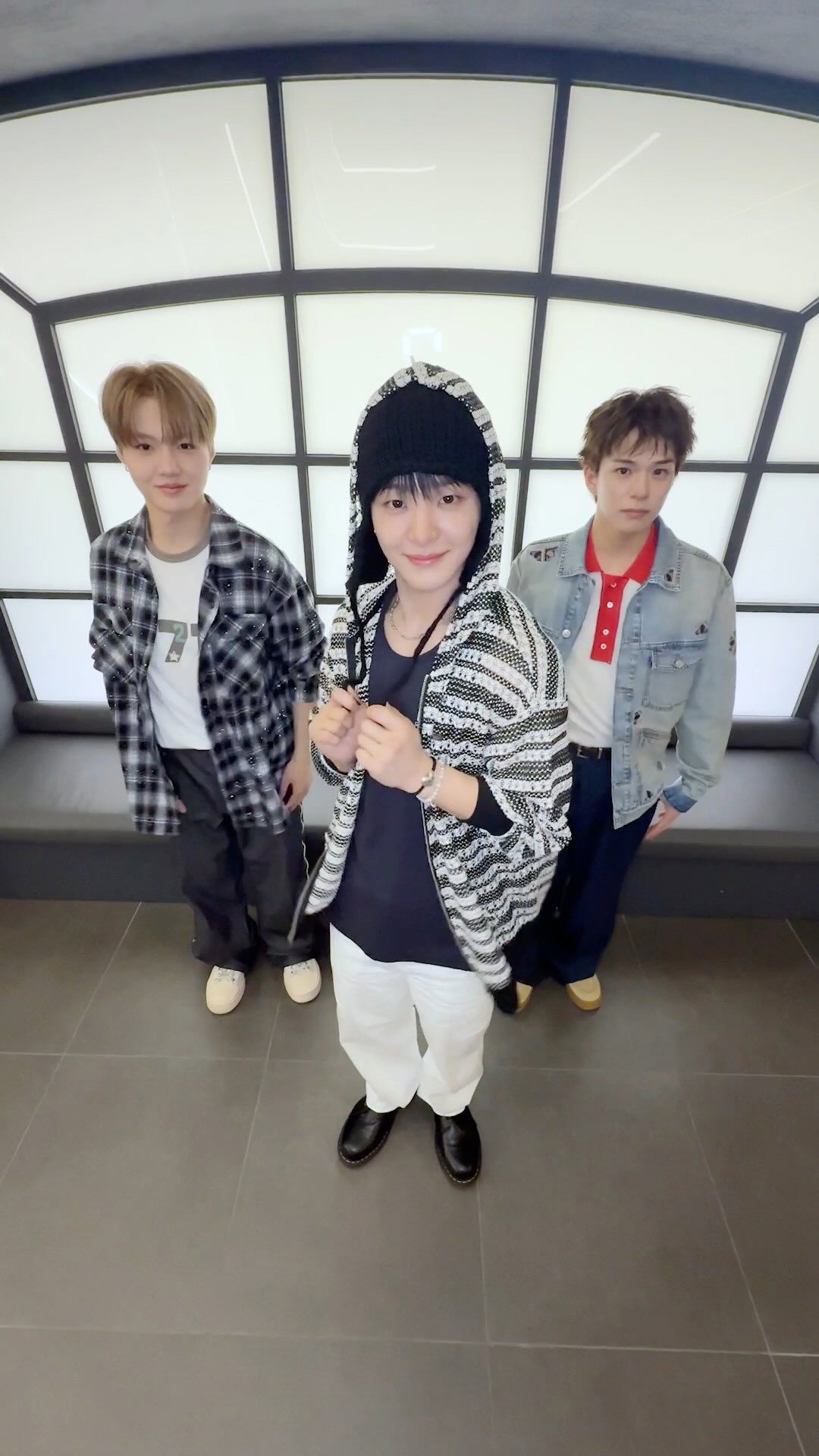 ˘͈ᵕ˘͈ 바라밤 ˘͈ᵕ˘͈

#TREASURE #트레저 #JIHOON #지훈 #ASAHI #아사히 #DOYOUNG #도영