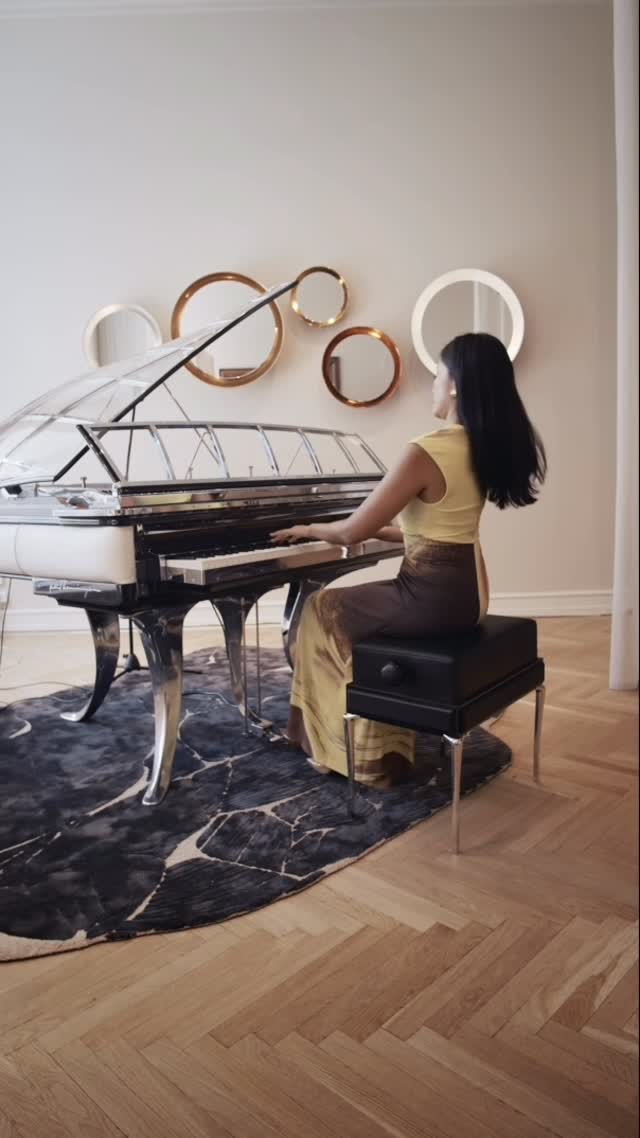 A day in a minute 🎹: Concert pianist Van-Anh Nguyen visited PH Pianos in the heart of Copenhagen last month and created a 60-second original composition that represented her day: from slowly waking up, moving through the day, feeling the excitement and joy of the day and right through to falling asleep. 

This particular PH Pianos that she played on was a fully restored baby grand piano from the Danish piano maker that back in time used to produce the PH Pianos that were designed in the 1930’s by the world renowned Danish designer Poul Henningsen (PH). Besides, the old but fully restored grand piano had been upcycled in-house by PH Pianos with the PH design cabinet in full line with the original Poul Henningsen design from 1930. What a joy!