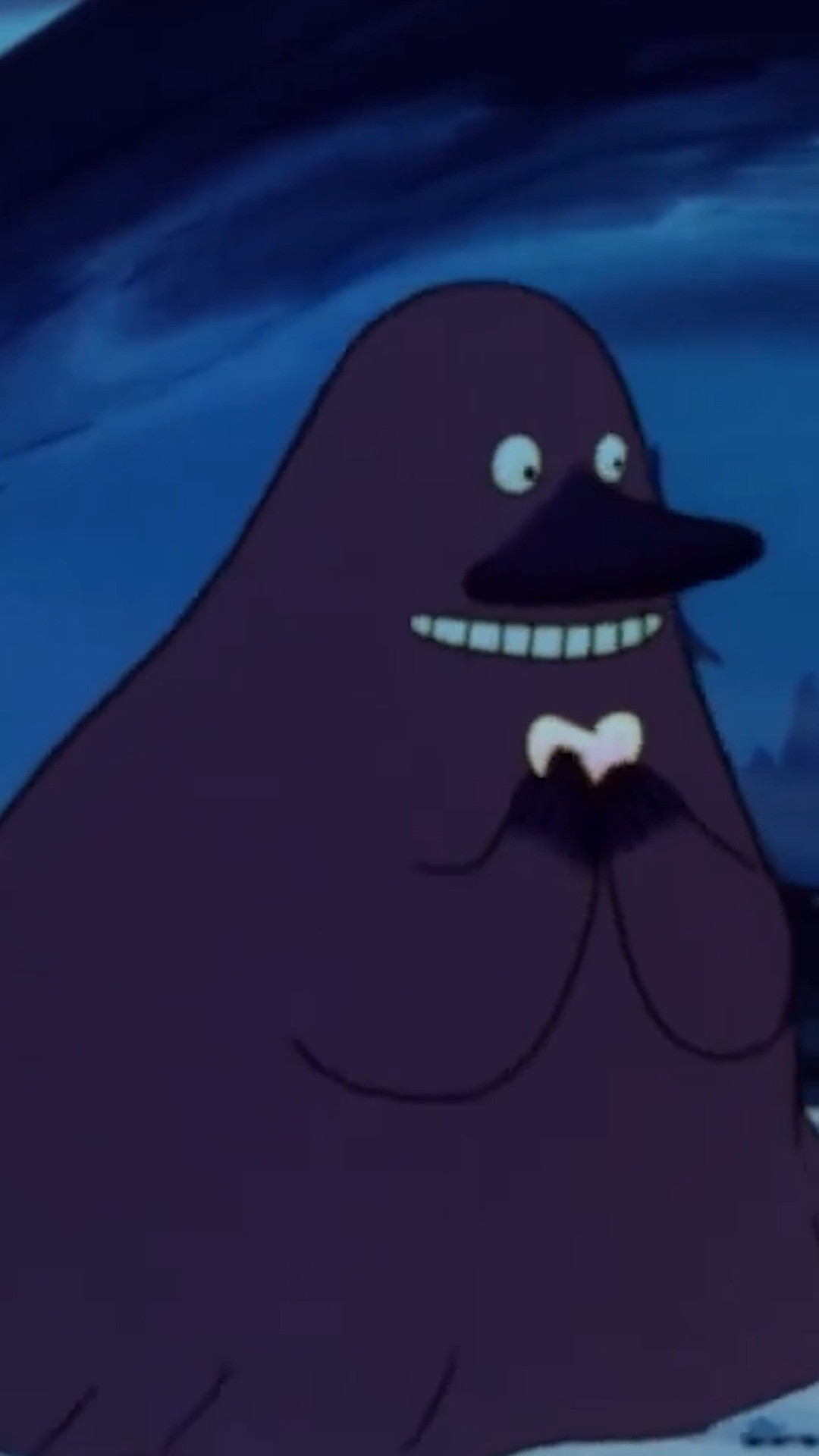 Socks, sweets, bark, tummy powder... 🧦 ✨ Chances are, everything you need is in Moominmamma's handbag! 🤭

Who do you call when you have a heart-shaped seashell to keep safe? 💖

#moominofficial #moomin