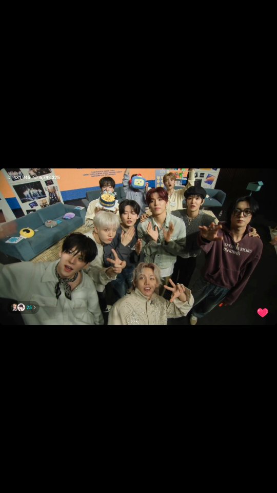 ✎ home.

📍#TREASURE [TREA5URE ANNIVER5ARY 2025] SPECIAL LIVE

#SOJUNGHWAN #소정환 #TREASURE #트레저 #TREA5URE_ANNIVER5ARY_2025 #20250807 #YG

ㅡㅡㅡㅡㅡㅡㅡㅡㅡㅡㅡㅡㅡㅡㅡㅡㅡㅡㅡㅡㅡㅡㅡㅡㅡ

#YG #YGEntertainment #TREASURE #T5 #HYUNSUK #JIHOON #YOSHI #JUNKYU #JAEHYUK #ASAHI #DOYOUNG #HARUTO #JEONGWOO #SOJUNGHWAN #JUNGHWAN #JUNGHWANTREASURE #트레저 #소정환 #ジョンファン #YGTREASUREBOX #YGFAMILY #KPOP