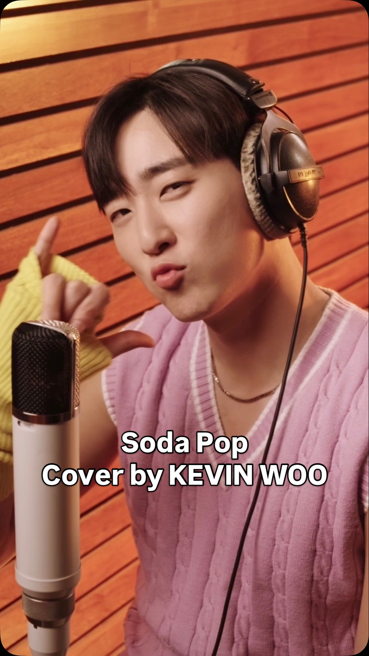 🫧‘Soda Pop’ MYSTERY SAJA (Solo Version)
Covered by yours truly😈

Full cover OUT NOW on my YouTube Channel!
Link in BIO✨ 
Like, comment, and SHARE!😘

Director of Photography: @alexanderfeldman_dp 
Recorded by: @elay___p @5a_label 

Special shoutout to @openwav_official for producing this video!

“Soda Pop” is a performed by Andrew Choi, Neckwav, Danny Chung, Kevin Woo, and SamUIL Lee
Written by Vince, Kush, and Danny Chung – with production by 24, Dominsuk, and Ian Eisendrath

#kpopdemonhunters #sajaboys #sodapop #cover #kevinwoo #kpop