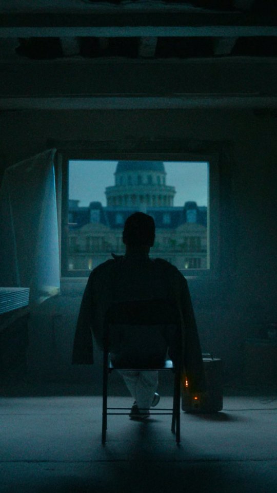 The Killer (2023)
Cast & crew:
Directed: David Fincher
Edited: Kirk Baxter
DOP: @emesserschmidt
Producer: William Doyle & Peter Mavromates & Ceán Chaffin
Costume Designer: @cateadams
Colorist: Eric Weidt
More visuals → @genery.io
#thekiller #davidfincher #moody #atmosphere #suspense #neonoir #thriller #hitman #dark #minimalist #cinematic #genery #filmmaking #cinematography #directing #style #aesthetic #tension #pacing