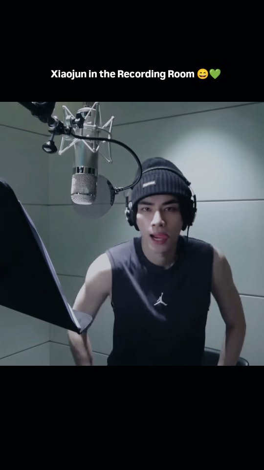 Sexy, sweet and handsome junjun 😍 @djxiao_888 

#wayvxiaojun #xiaojunnct #xiaodejun #xiaojun #xiaojunwayv #wayv #nct #dejun #肖俊 #샤오쥔 #シャオジュン #kpop #kpopers #cpop #idol #kuanggong #WAYV_BIGBANDS