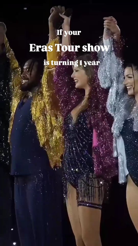 I had the best time making The Best Night Book for your Eras Tour shows and finally I'm giving myself some time next month to make some more books for you guys 🥹💗 if you'd like one for you, just send me a message with your show date 🫶🏻

#taylorswift #erastour #erastourbook #erastouroutfit #taylorswiftart